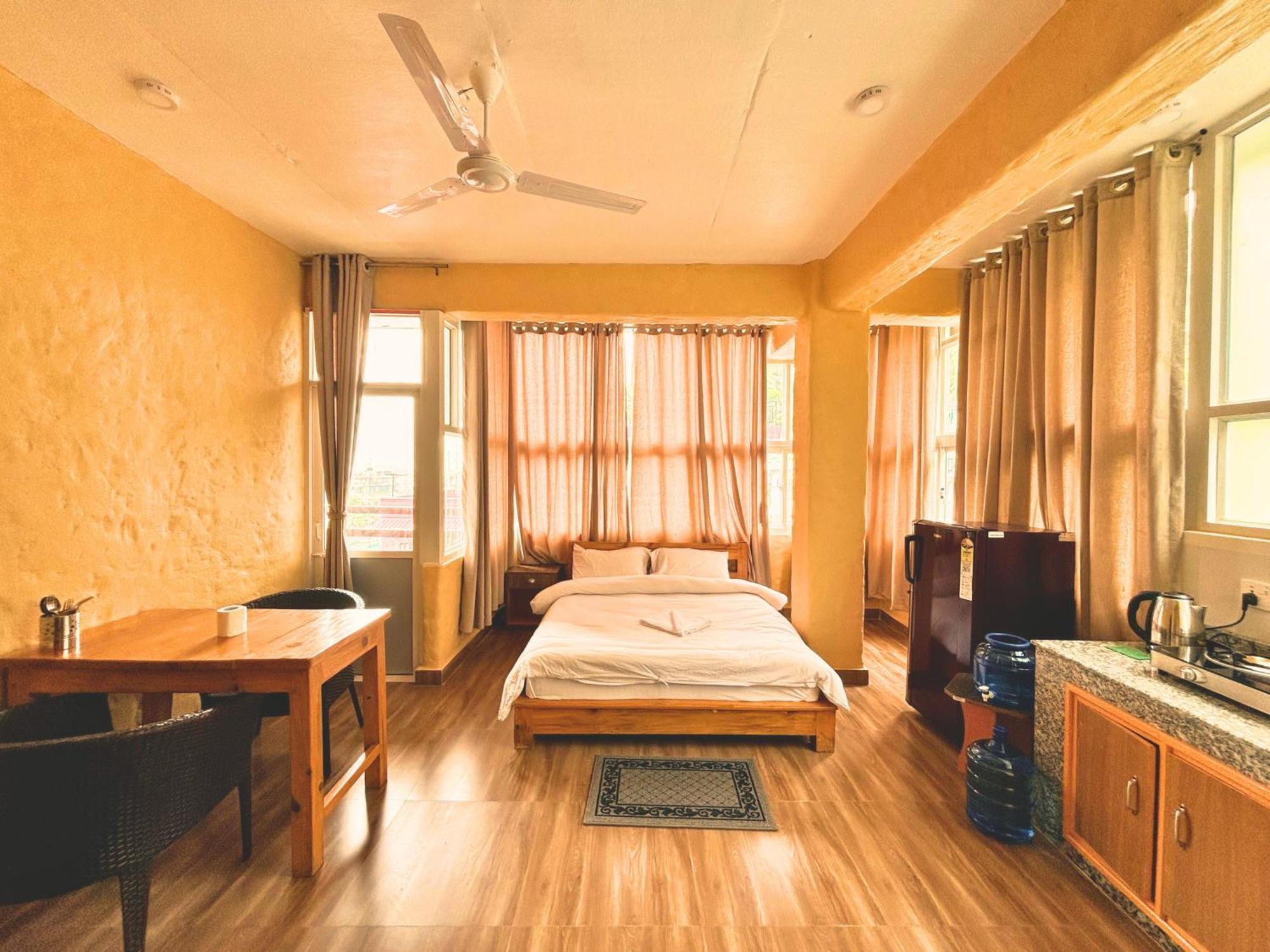Nishan Apartments -Lakeside Pokhara Exterior photo